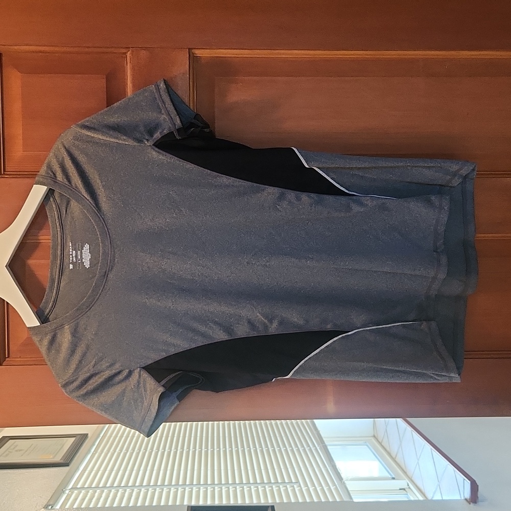 Tek gear dry lightweight breathable sports tee shirt